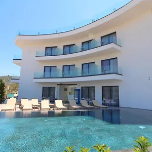 blue-eye-hotel-ksamil.albaniahotels.org/